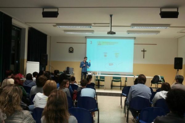 29 maggio 2015 incontro di formazione tenuto da Filippo Barbera presso l'Istituto Comprensivo Arco, Arco (TN)