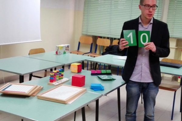 Settembre-Novembre 2015 incontri e laboratori di formazione tenuti da Filippo Barbera presso l'Istituto Comprensivo di Arsiero, Arsiero (VI)