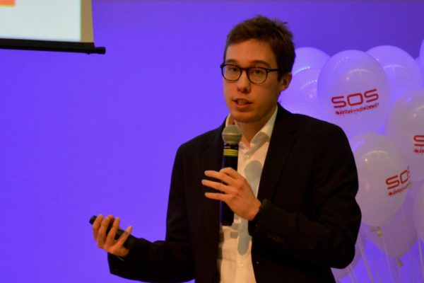 12-13 febbraio 2016 I Congresso nazionale SOS Dislessia "Conoscere l'apprendimento per capire i DSA" presso Palazzo dei congressi, Pisa (PI). Tra i relatori: Stella, La Pina e Barbera.