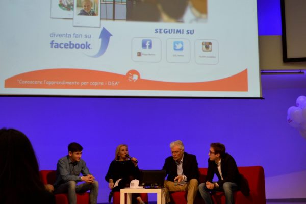12-13 febbraio 2016 I Congresso nazionale SOS Dislessia "Conoscere l'apprendimento per capire i DSA" presso Palazzo dei congressi, Pisa (PI). Tra i relatori: Stella, La Pina e Barbera.